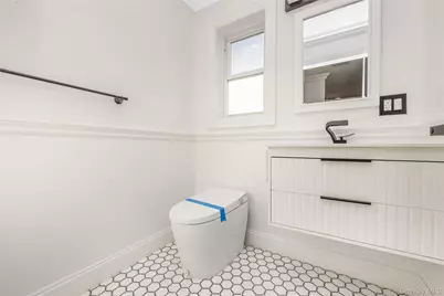 21 Norman Avenue, Amityville, NY 11701 - Photo 25