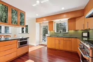 32 Allan Ln, Mount Kisco, NY 10549 - Photo 5