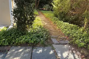 32 Allan Ln, Mount Kisco, NY 10549 - Photo 29