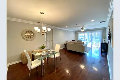 105 Westwood Drive #125, Westbury, NY 11590 - Photo 3