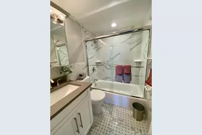 105 Westwood Drive #125, Westbury, NY 11590 - Photo 7