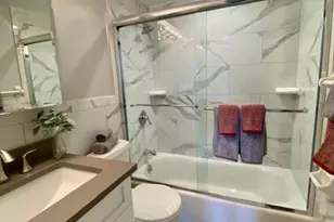 105 Westwood Dr, Westbury, NY 11590 - Photo 7