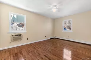 20 Alex Ln, Glen Cove, NY 11542 - Photo 15