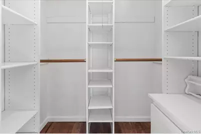 20 Alex Lane #1, Glen Cove, NY 11542 - Photo 19