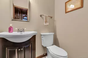 238 Loop Dr, Sayville, NY 11782 - Photo 11