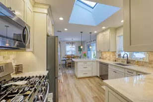 205 Beach Dr, Mahopac, NY 10541 - Photo 9