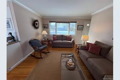17 Whiting Road, East Quogue, NY 11942 - Photo 17