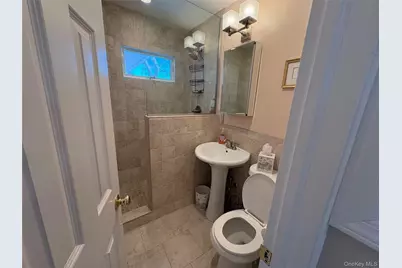 17 Whiting Road, East Quogue, NY 11942 - Photo 21