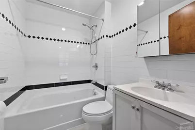 149-06 Northern Boulevard #501, Flushing, NY 11354 - Photo 19