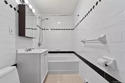 149-06 Northern Boulevard #501, Flushing, NY 11354 - Photo 23