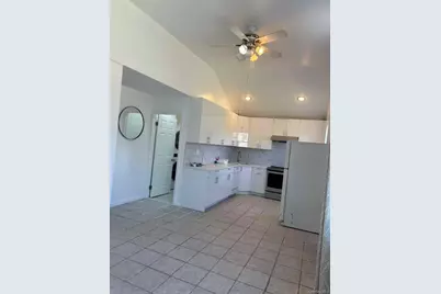 439 Newbridge Road, East Meadow, NY 11554 - Photo 3