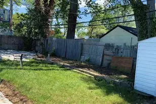 439 Newbridge Rd, East Meadow, NY 11554 - Photo 13