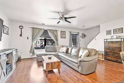 785 E 160th Street #2B, Bronx, NY 10456 - Photo 3