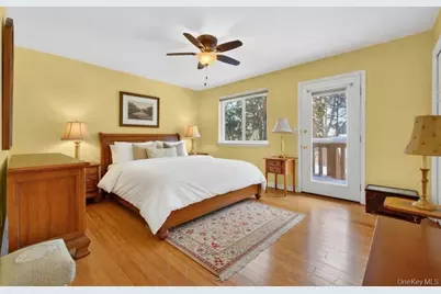 202 Falcon Court, Poughkeepsie, NY 12603 - Photo 13