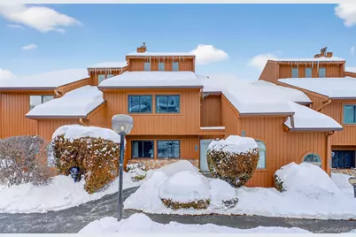 202 Falcon Court, Poughkeepsie, NY 12603 - Photo 1