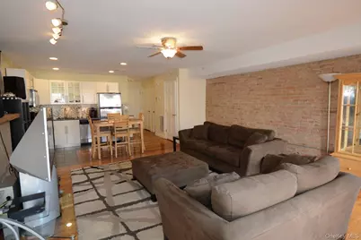 328 Main Street, Poughkeepsie, NY 12601 - Photo 7