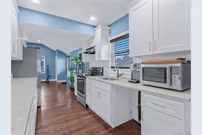 27 Denton Street, Patchogue, NY 11772 - Photo 7