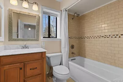 120H Columbia Court, Yorktown Heights, NY 10598 - Photo 11