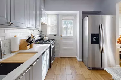 1762 Broadway, New Hyde Park, NY 11040 - Photo 3