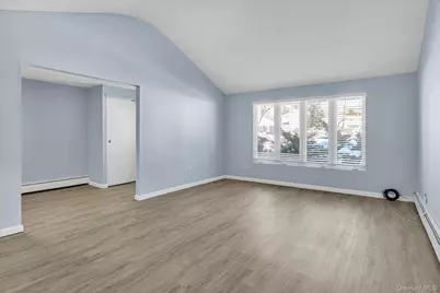 6 Anne Drive, Selden, NY 11784 - Photo 7