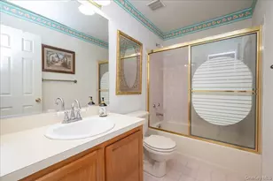 249 Windward Dr, Port Jefferson, NY 11777 - Photo 21