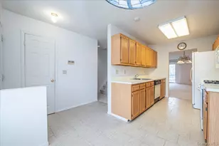 249 Windward Dr, Port Jefferson, NY 11777 - Photo 15