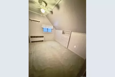 107 Ball Park Lane, Hicksville, NY 11801 - Photo 17