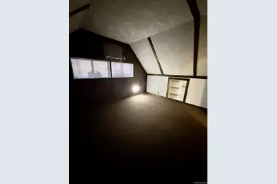 107 Ball Park Lane, Hicksville, NY 11801 - Photo 21