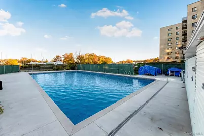 640 Pelham Road #4G, New Rochelle, NY 10805 - Photo 1