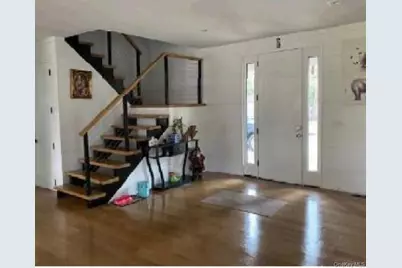 67 Squiretown Road, Hampton Bays, NY 11946 - Photo 9