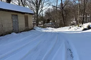 165 Jersey Ave, Greenwood Lake, NY 10925 - Photo 3