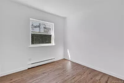 2327 Mott Avenue, Far Rockaway, NY 11691 - Photo 23