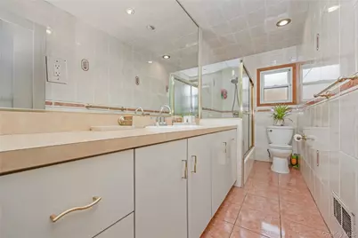 7115 167th Street, Fresh Meadows, NY 11365 - Photo 11