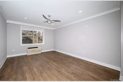 1100 Avalon Street #S1420, Glen Cove, NY 11542 - Photo 3