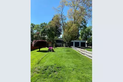 925 Constant Avenue, Peekskill, NY 10566 - Photo 27