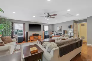 5 Old Neck Ct, Manorville, NY 11949 - Photo 23