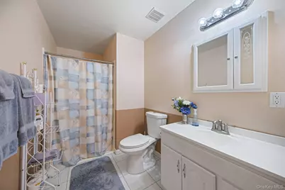 5 Old Neck Court, Manorville, NY 11949 - Photo 19