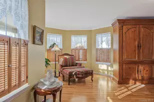 5 Old Neck Ct, Manorville, NY 11949 - Photo 9