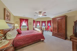 5 Old Neck Ct, Manorville, NY 11949 - Photo 27