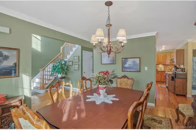 5 Old Neck Court, Manorville, NY 11949 - Photo 7