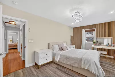 135 Midland Terrace, Yonkers, NY 10704 - Photo 9