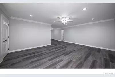 43 Weaver Drive #11-5A, Massapequa, NY 11758 - Photo 11