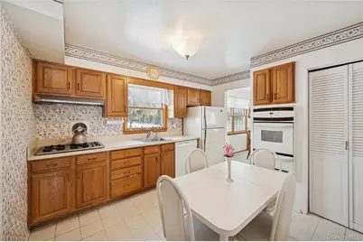 37 Ashland Drive, Kings Park, NY 11754 - Photo 9