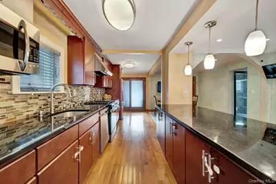 188-14 McLaughlin Avenue, Hollis, NY 11423 - Photo 11