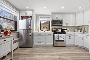 160-08 16th Ave, Whitestone, NY 11357 - Photo 15