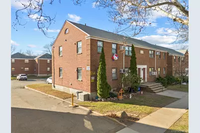 160-08 16th Avenue #2nd Floor, Whitestone, NY 11357 - Photo 3