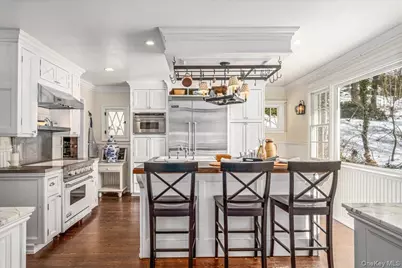 20 Harborview Drive, Northport, NY 11768 - Photo 3