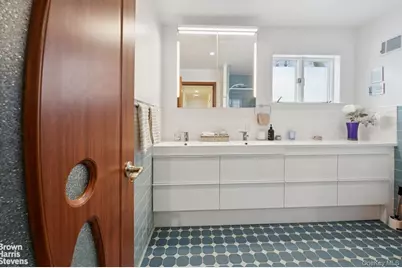 383 254th Street, Bronx, NY 10471 - Photo 37