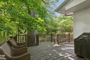 383 254th St, Bronx, NY 10471 - Photo 27