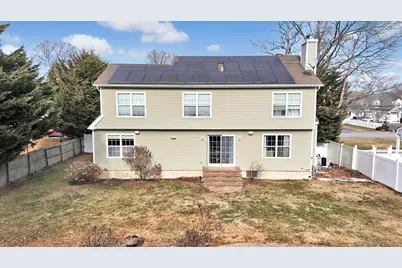 14 Donna Place, East Islip, NY 11730 - Photo 29